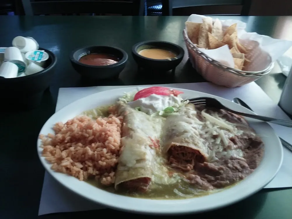 Enchiladas de Pollo